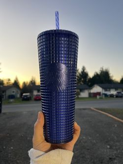 Beautiful Deep Blue Starbucks Cup 24oz 