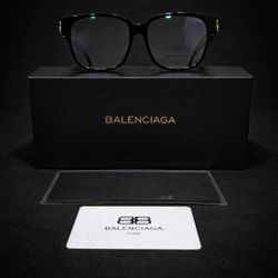 balenciaga glasses $150