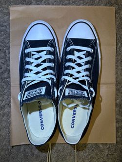 Converse Chuck Taylor All Star Low Top Sneakers