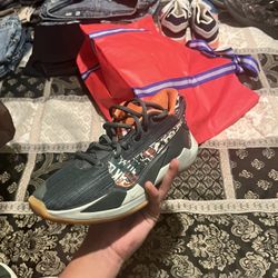 Nike Zoom Freak 2  Size 5.5 Boys 