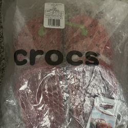 Lightning McQueen Crocs Size 9mens