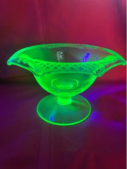 Uranium glass different price