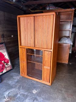 VINTAGE TV STAND