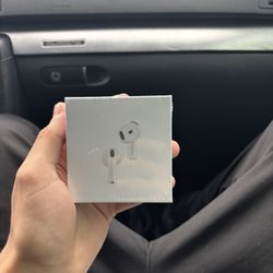 Apple Airpds 4s - Brand New Sealed 
