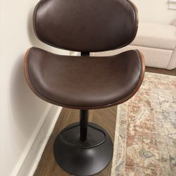 Swivel Stool