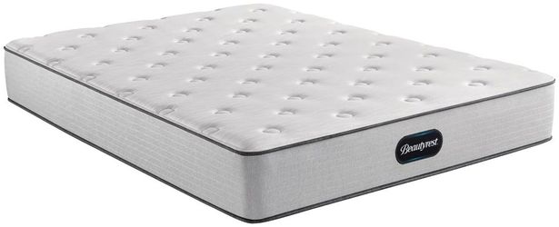 BeautyRest BR 800 Firm mattress. King size