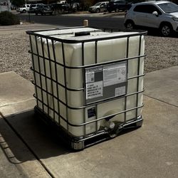 Water Tank 275 Gallon