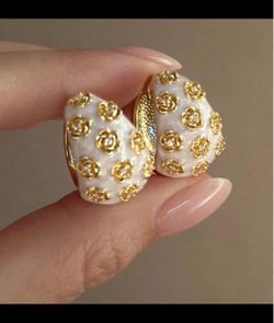 White Enamel Gold Flower Earrings
