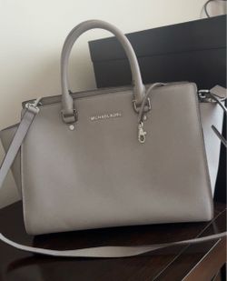 Michael Kors Handbag 13x9.5 new no tags Gray