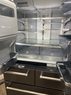 Kitchen aid 5 door refrigerator ,missing handles , working great -free delivery
