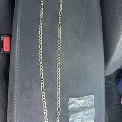 10k 24 Inch Chain , One Broken Link