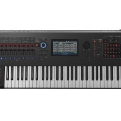 Yamaha Montage 7 Keyboard Synthesizer, 76-Key
