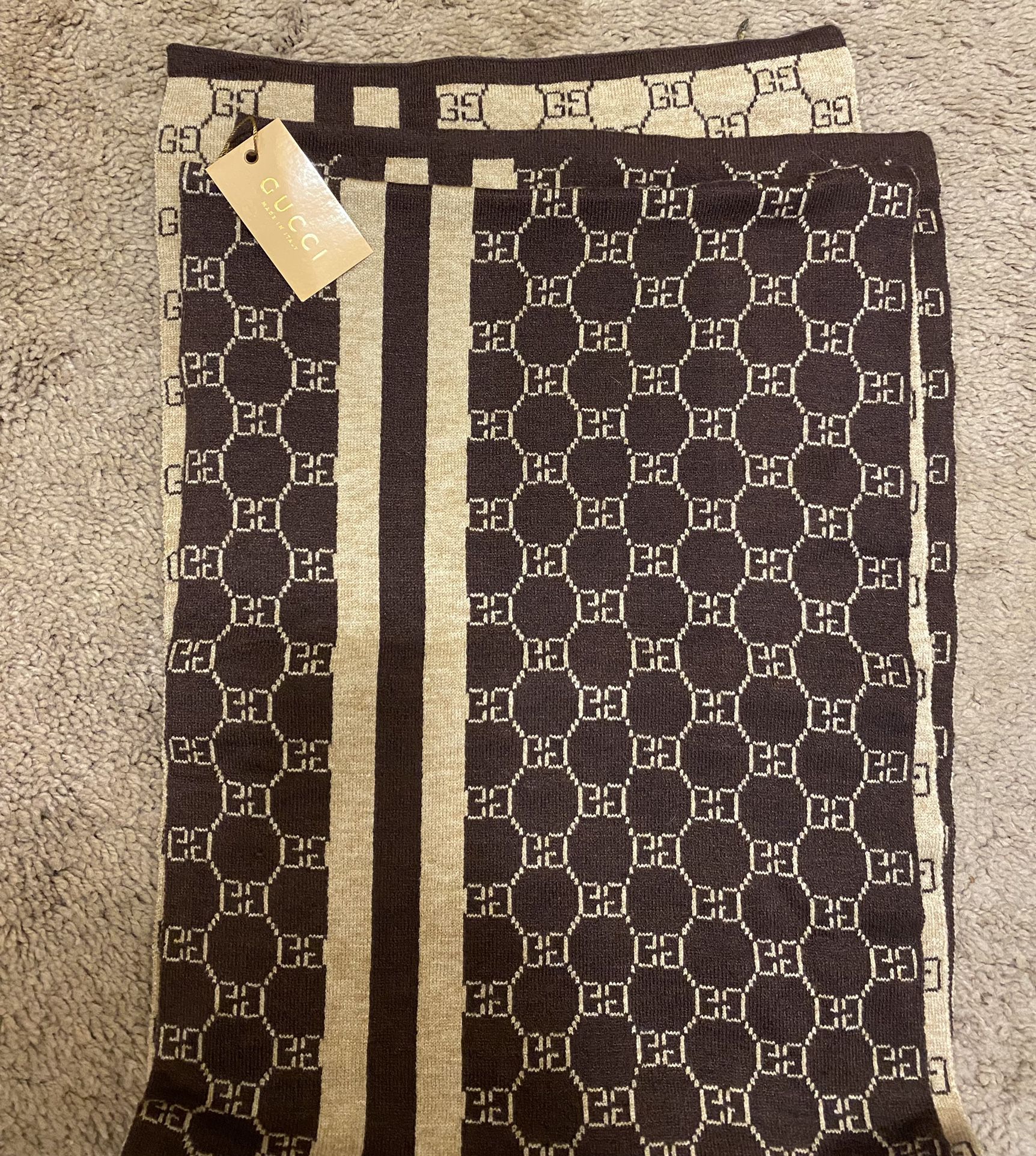 Brand New Authentic Gucci Scarf