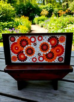vintage MCM ceramic tile serving tray, popular 1970s "Flower Power" aesthetics 14.5"×7"