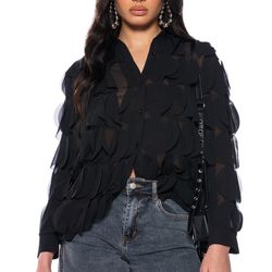 NWT AKIRA NEXT TIME TEXTURED BUTTON DOWN BLOUSE MEDIUM 