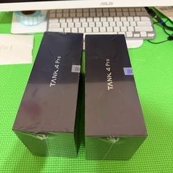 New sealed Tank 4 pro 512gb  unlocked 
