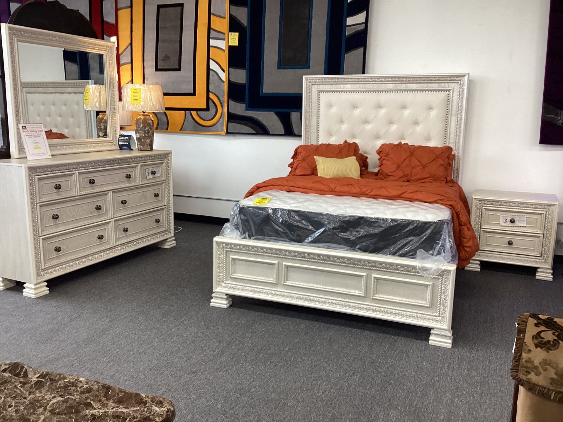 Queen Bedroom Set