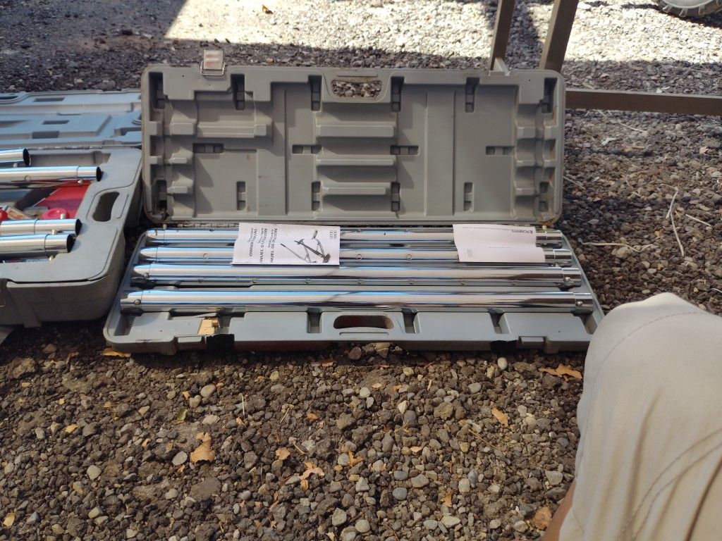 carpet stretcher for sale like brand new