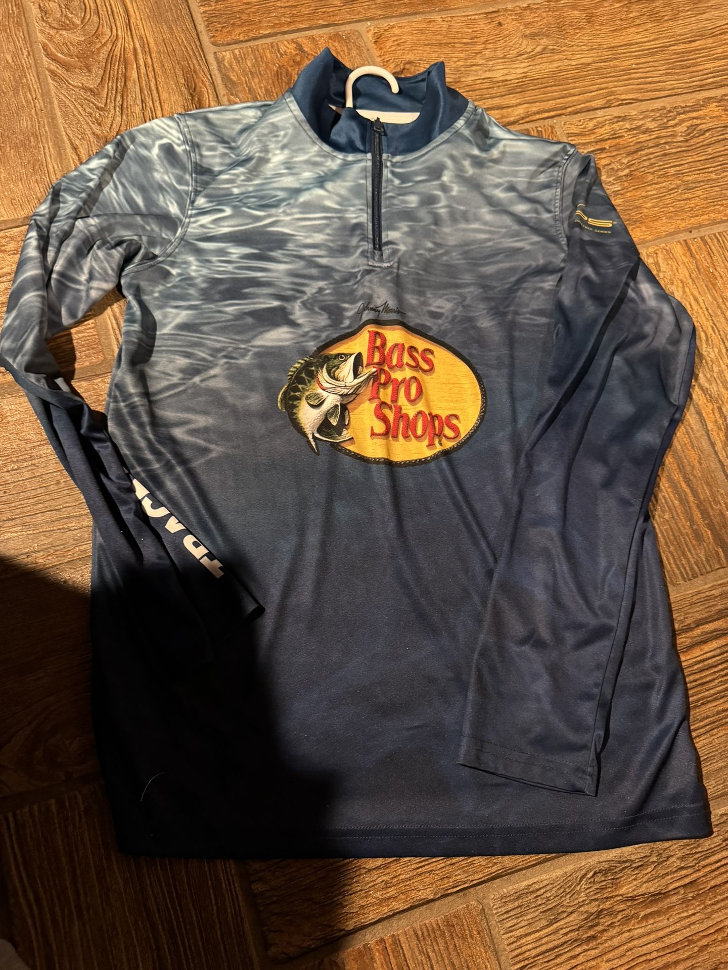 Bass Pro Shop Youth Size XL