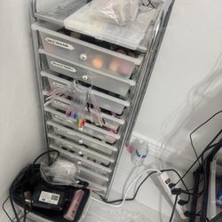 Acrylic Cart With Supplies And Airbrush Kit 