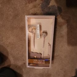 Earbuds With Mic New