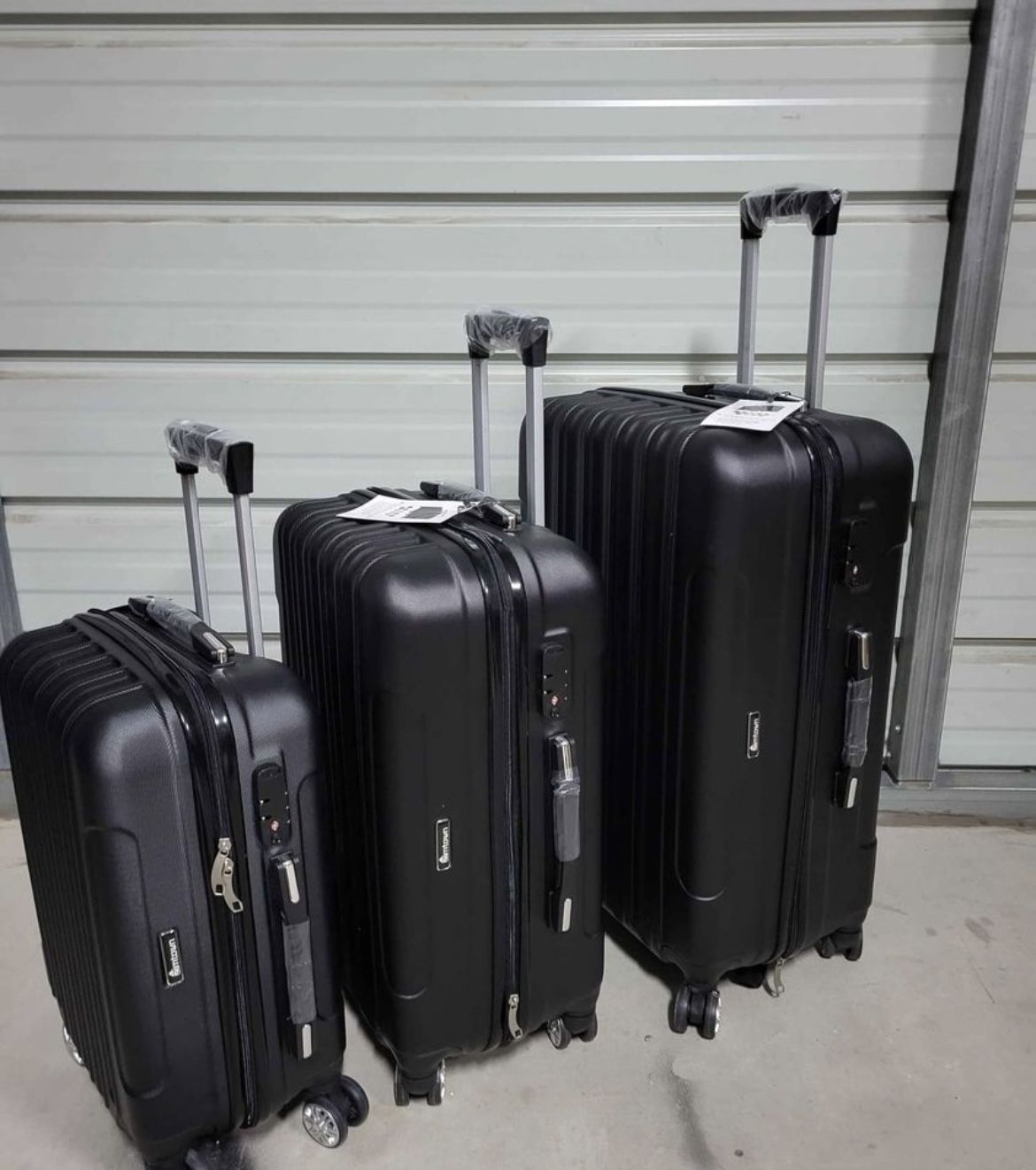 Luggage Brand New 3 Pcs Only 110$