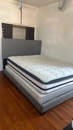 Queen bed