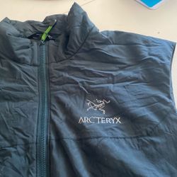 Arc’teryx Atom Vest (Men’s Large)