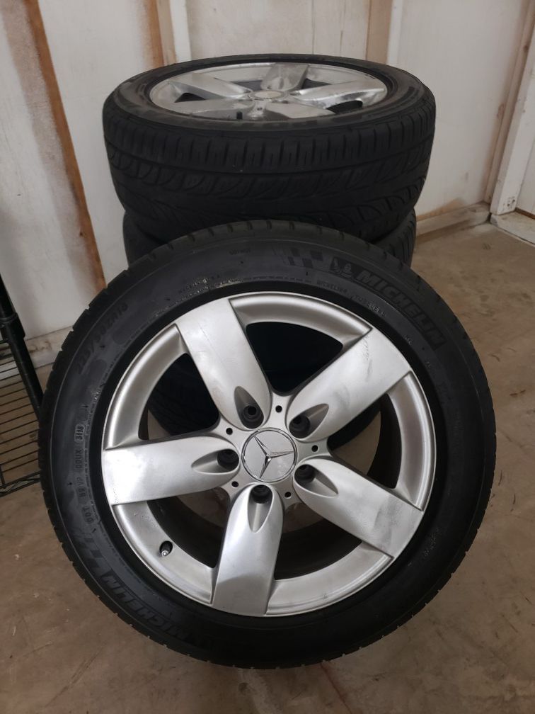 Mercedes Benz 16" stock tires and rims