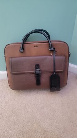 beautiful brand new 15" aldo laptop bag. (MUST SELL TODAY)