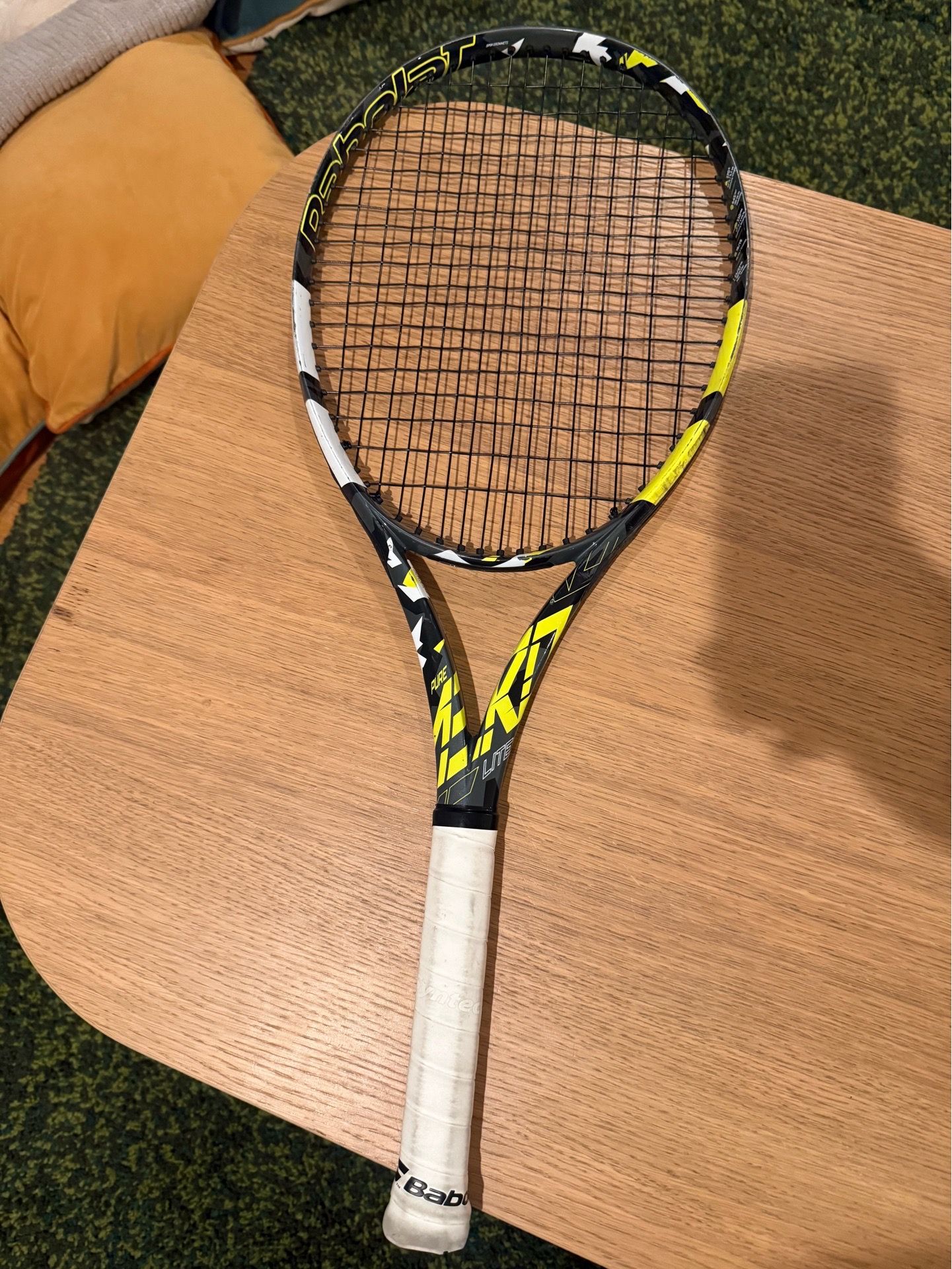 Babolat Pure Aero Lite grip size 1