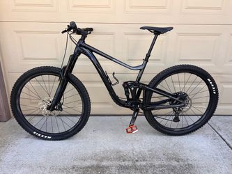Giant Trance X 29'er Mountain Bike