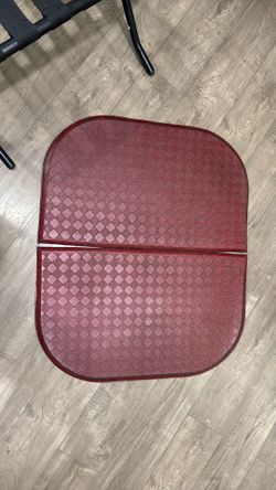 Kitchen red mat