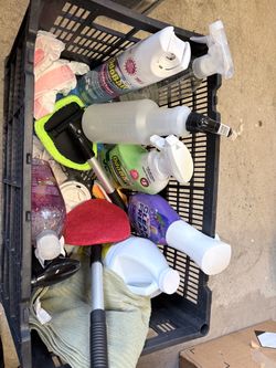Free cleaning supplies