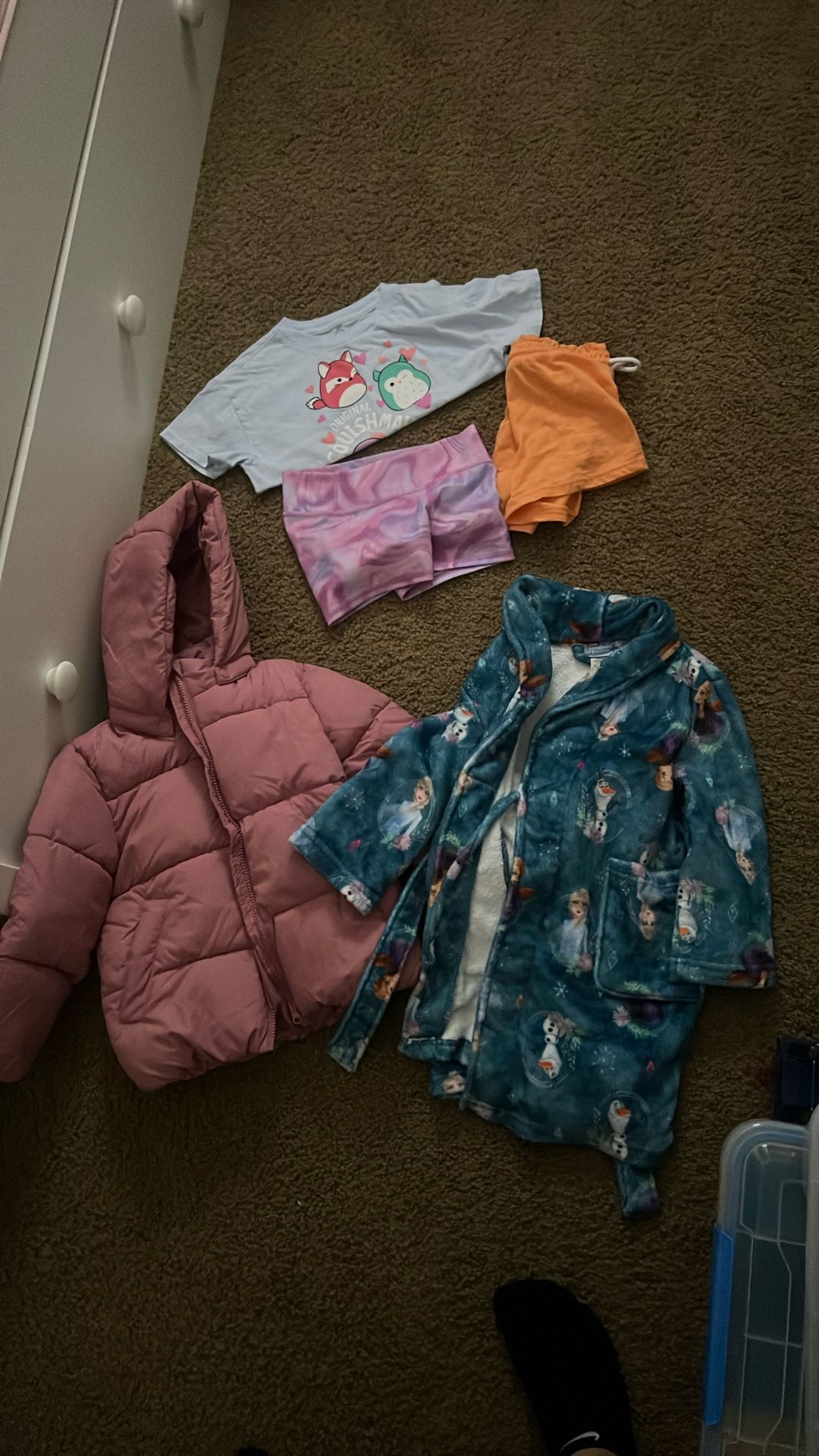 Girl Clothes
