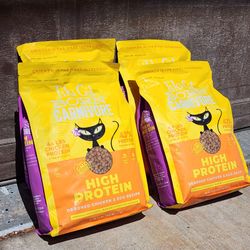 😻 Tiki Cat Born Carnivore High Protein Dry Cat Food 5.6LB Bag Chicken and Egg