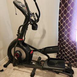Schwinn 430 Elliptical