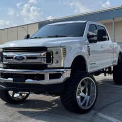 2019 Ford F250 XLT 