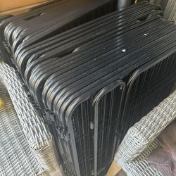 Dog Fence/Kennel - FXW Rollick 32” (28 Panels, 4 Gates)
