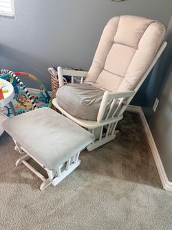 Rocking Chair with rocking footrest