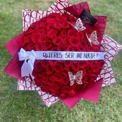 100 Roses Bouquet