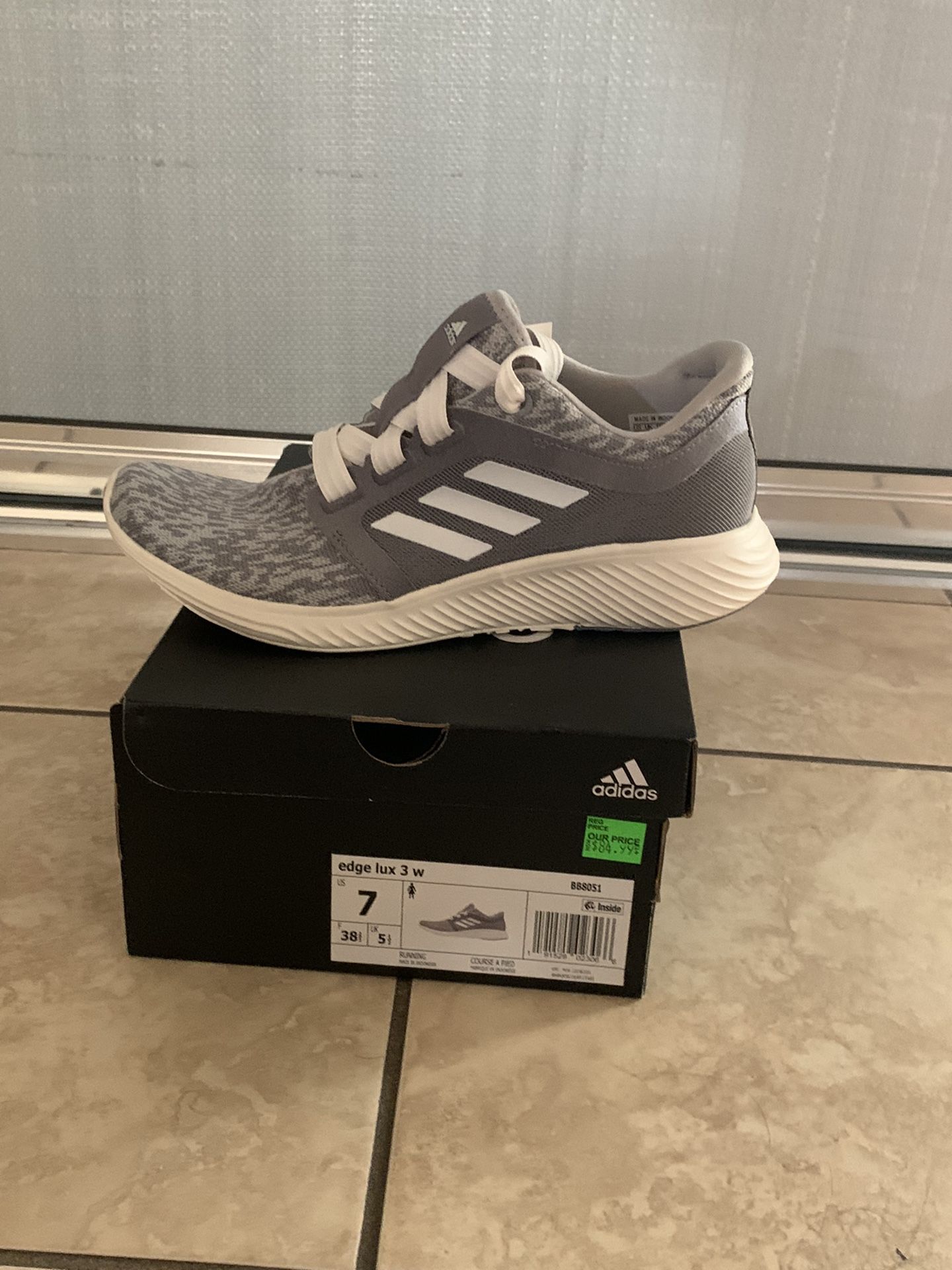 Adidas Edge Lux 3W, Size: 7 Men