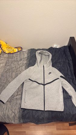 Nike Tech Youth Large