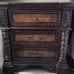 Liberty Furniture Messina Estates 3 Drawer Night Stand