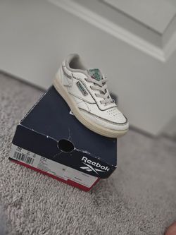 Kids Beige Reebok Casual Shoes