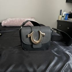 true religion crossbody bag