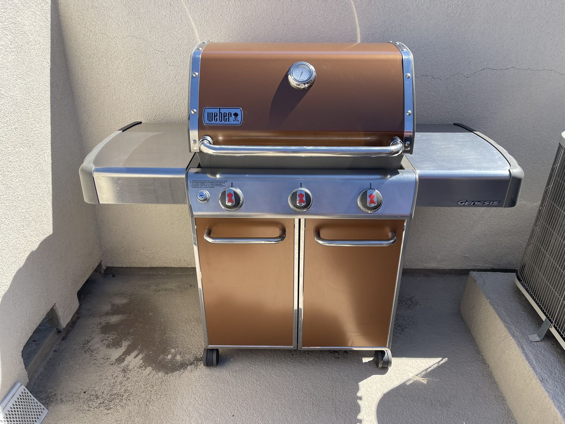Weber Genesis for Sale in Glendora, CA - OfferUp