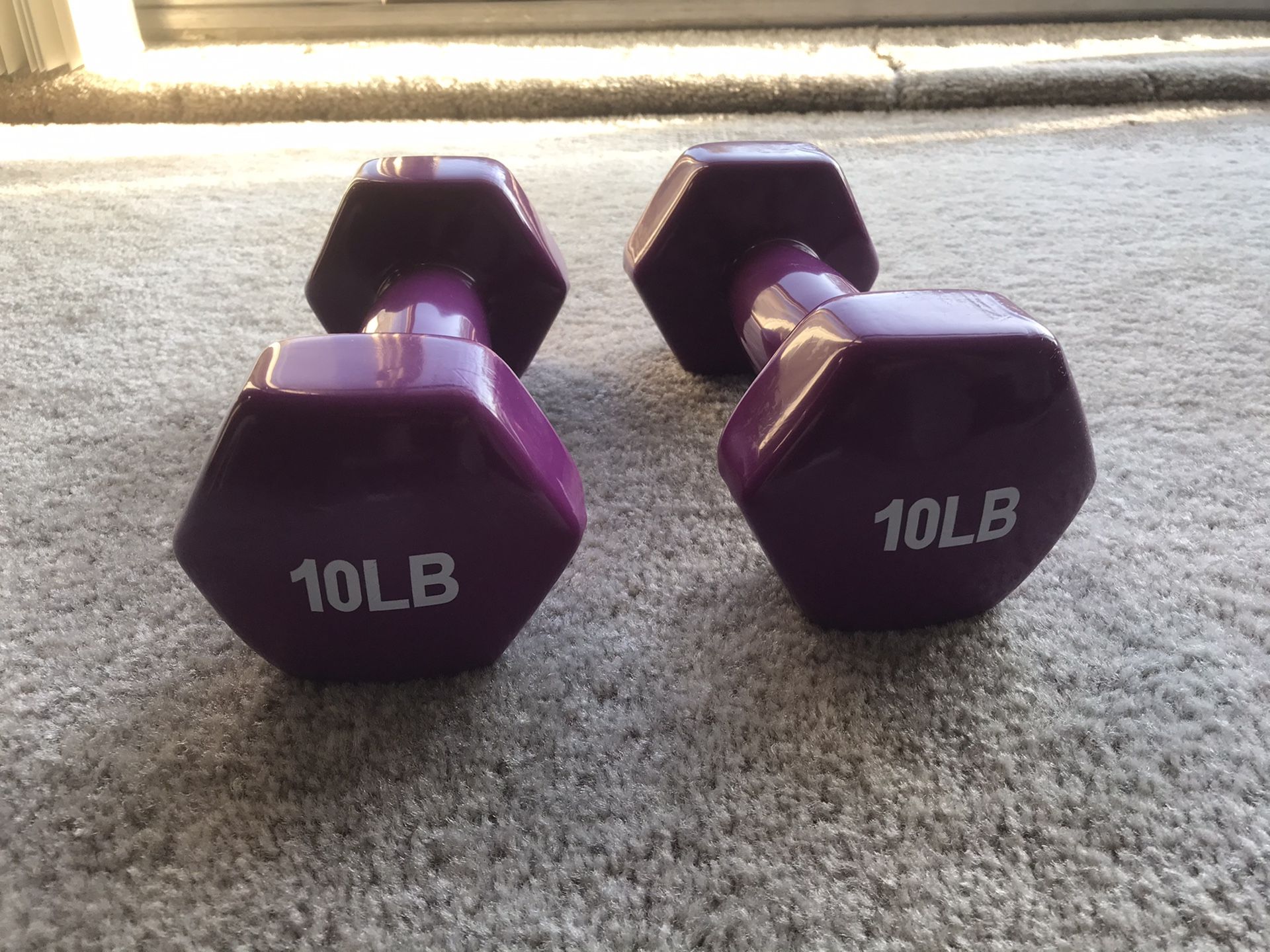 10 pound dumbbells