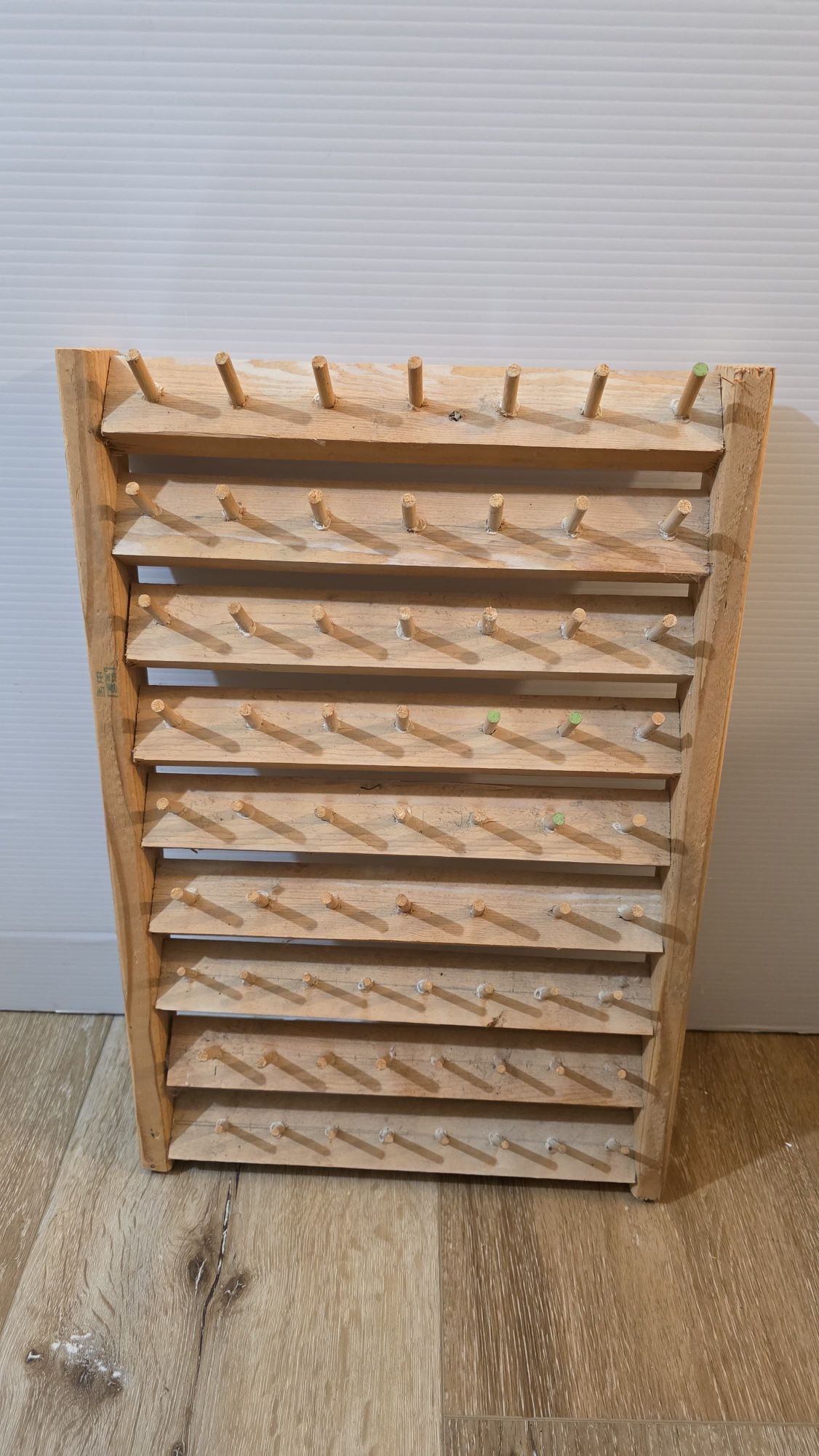 Wooden thread holder