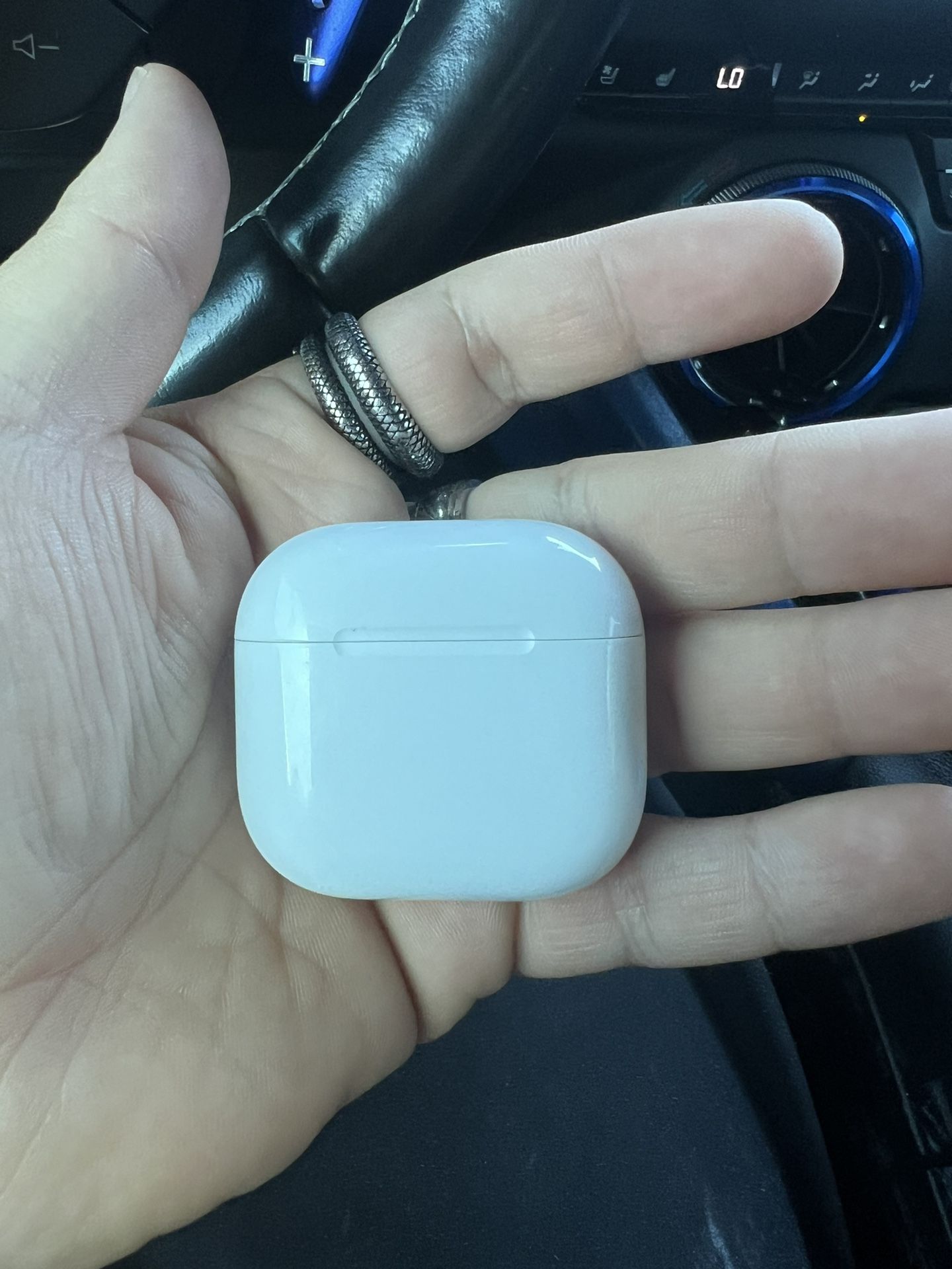 Apple AirPods Pro 4